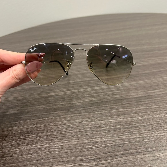 Ray-Ban Aviator Gradient Unisex Silver Sunglasses - Picture 4 of 10
